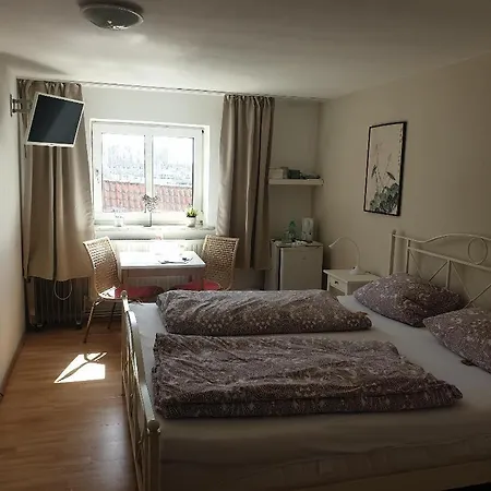 Rooming24, Kleine 3*