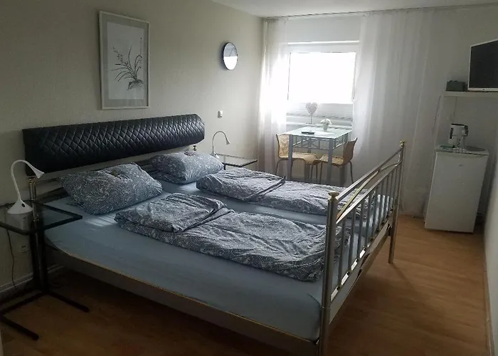 Rooming24, Kleine Гостевой дом