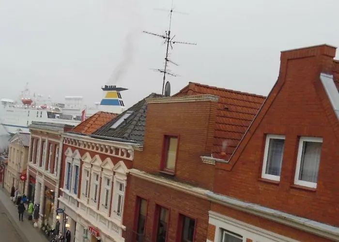 Rooming24, Kleine Гостевой дом 3*