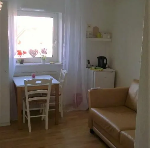 Rooming24, Kleine Гостевой дом Любек